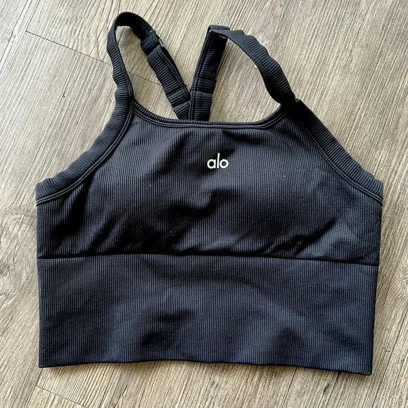 ALO Yoga | Tops | Alo Yoga Seamless Ribbed Favorite Bra Tank